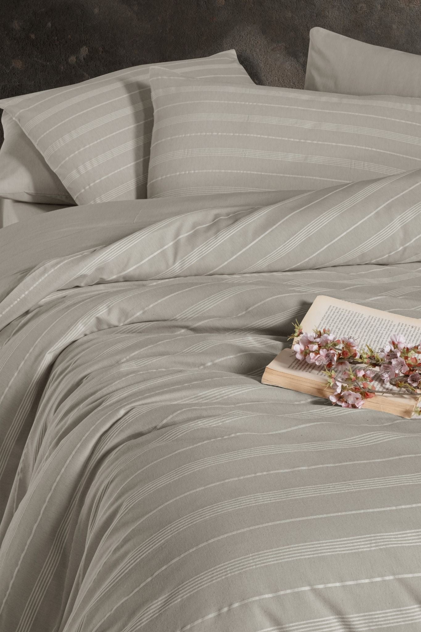 Çift Kişilik Begenal Oslo Nevresim Takımı Taş